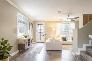 Photo #1: NDP2303867 Listing