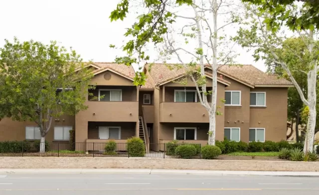 MLS: NDP2303904 Condo For Sale