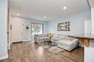 Photo #5: NDP2303934 Listing