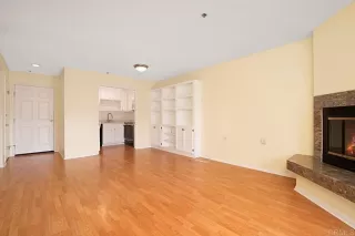 Photo #4: NDP2303945 Listing