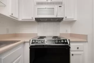 Photo #6: NDP2303945 Listing