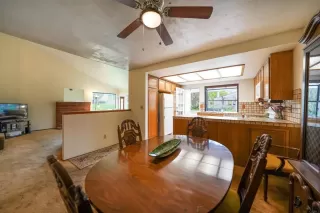 Photo #6: NDP2303946 Listing