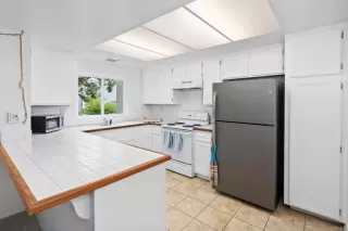 Photo #2: NDP2304219 Listing