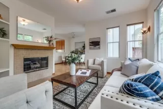 Photo #1: NDP2304259 Listing