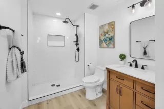 Photo #5: NDP2304284 Listing