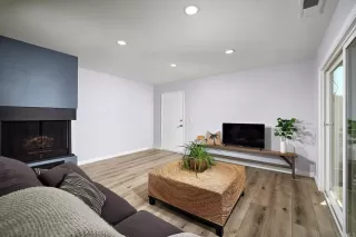 Photo #4: NDP2304289 Listing