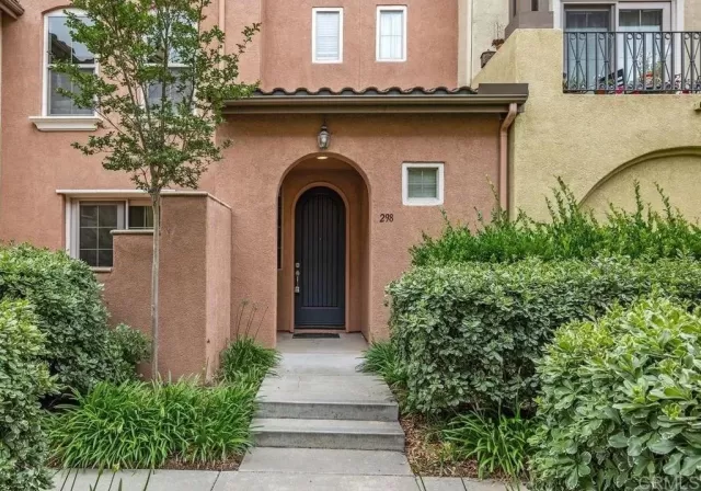 MLS: NDP2304504 Condo For Sale