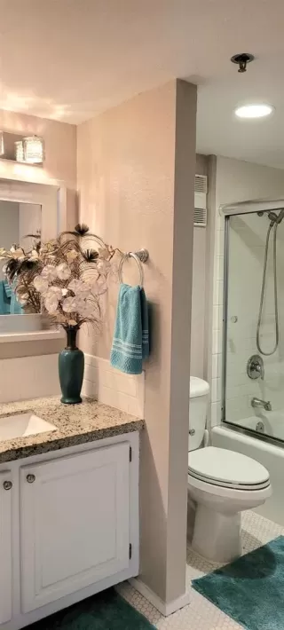 Photo #6: NDP2304588 Listing 