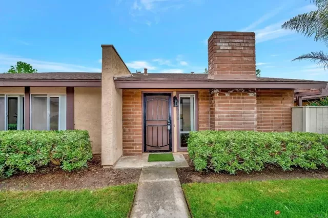 MLS: NDP2304615 Condo For Sale