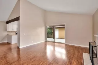 Photo #3: NDP2304615 Listing 