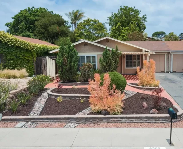 MLS: NDP2304625 Condo For Sale