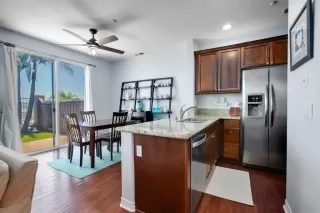 Photo #6: NDP2304743 Listing 