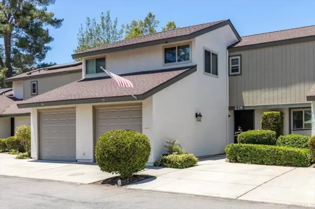 MLS: NDP2304791 Condo For Sale