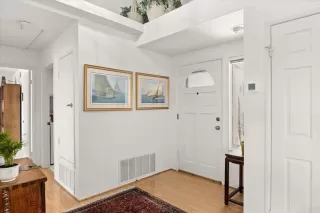 Photo #6: NDP2305035 Listing