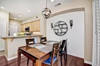 Photo #6: NDP2305258 Listing