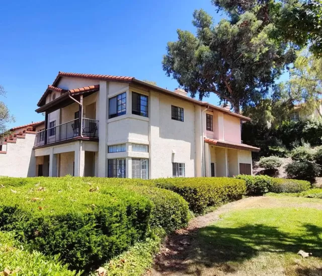 MLS: NDP2305326 Condo For Sale