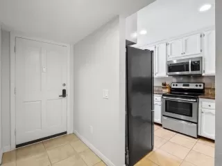 Photo #6: NDP2305384 Listing