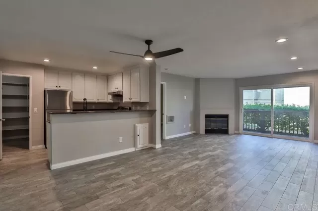 MLS: NDP2305404 Condo For Sale