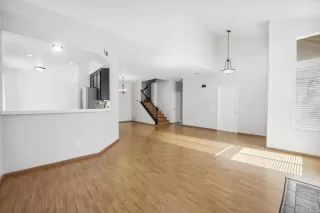 Photo #3: NDP2305462 Listing