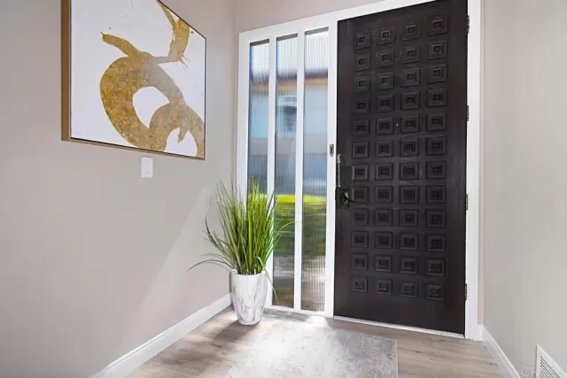 MLS: NDP2305483 Condo For Sale