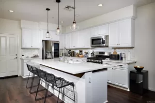 Photo #5: NDP2305555 Listing