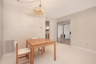 Photo #5: NDP2305570 Listing