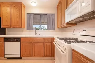 Photo #6: NDP2305570 Listing