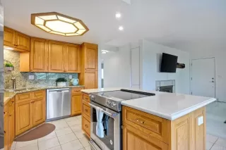 Photo #6: NDP2305580 Listing