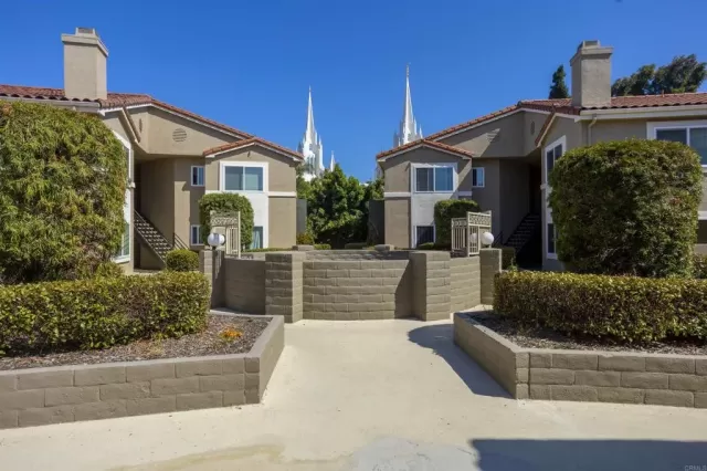 MLS: NDP2305629 Condo For Sale