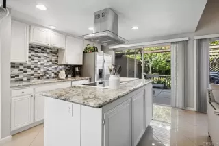 Photo #2: NDP2305652 Listing