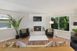 Photo #5: NDP2305664 Listing