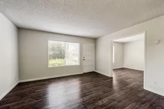 Photo #4: NDP2305704 Listing 