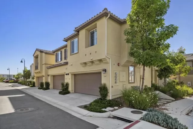 MLS: NDP2305744 Condo For Sale