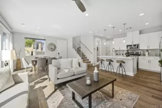 Photo #3: NDP2305744 Listing 