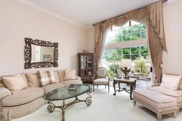 MLS: NDP2305814 Condo For Sale