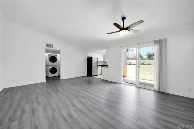 MLS: NDP2305850 Condo For Sale