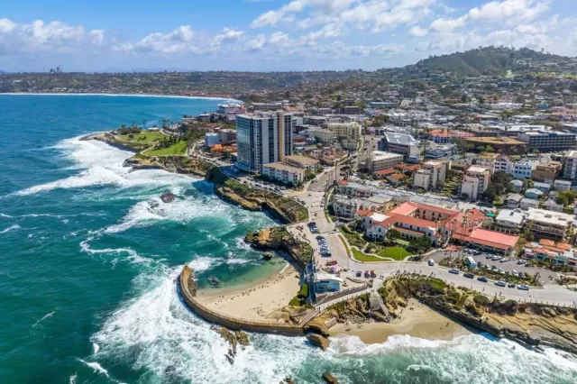 MLS: NDP2305960 Condo For Sale