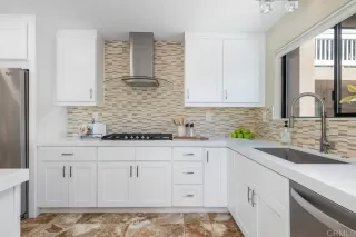 Photo #6: NDP2306074 Listing