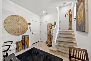 Photo #4: NDP2306119 Listing