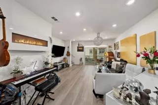 Photo #5: NDP2306119 Listing