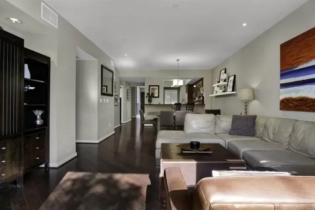 MLS: NDP2306165 Condo For Sale