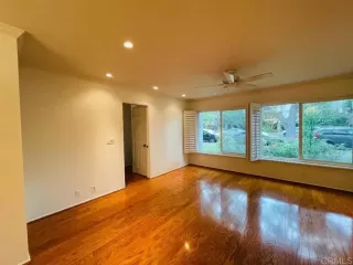 Photo #4: NDP2306189 Listing 