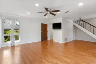 Photo #4: NDP2306230 Listing 