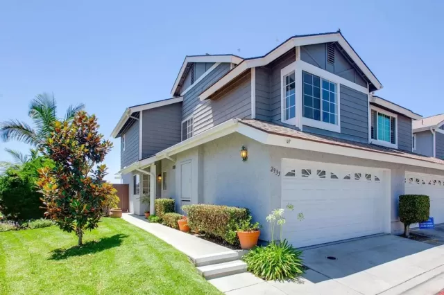 MLS: NDP2306246 Condo For Sale