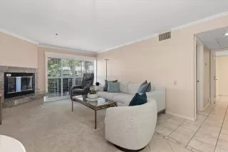 Photo #3: NDP2306314 Listing