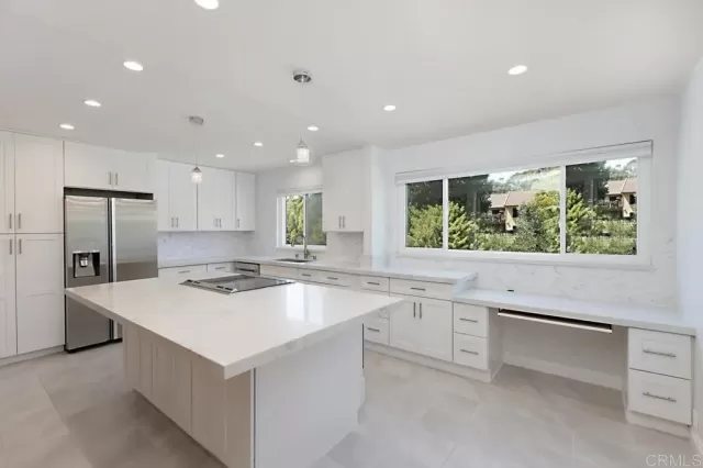 MLS: NDP2306315 Condo For Sale