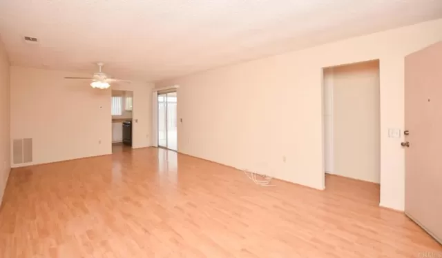 MLS: NDP2306346 Condo For Sale