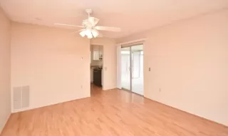 Photo #4: NDP2306346 Listing