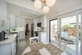 Photo #6: NDP2306459 Listing