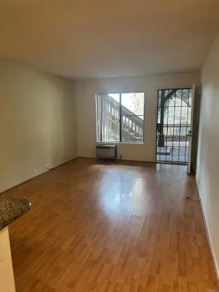 Photo #5: NDP2306551 Listing